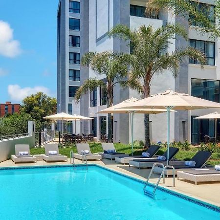 Stay Menlyn Претория Экстерьер фото
